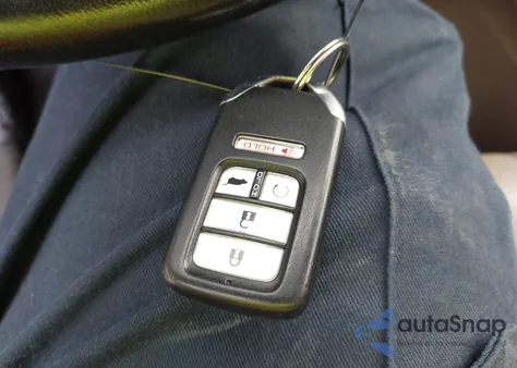 2017 Honda Pilot Touring из США, поврежденный, VIN 5FNYF6H9XHB018932